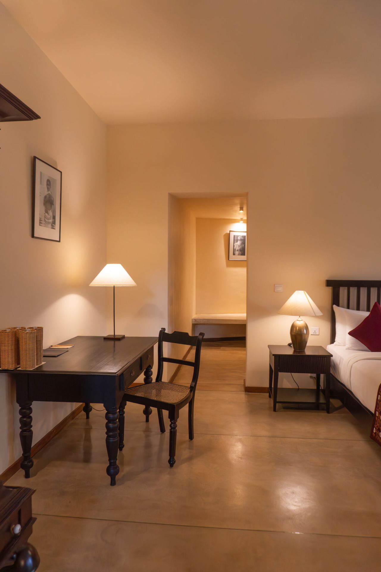 Yatinuwara-Junior Suite